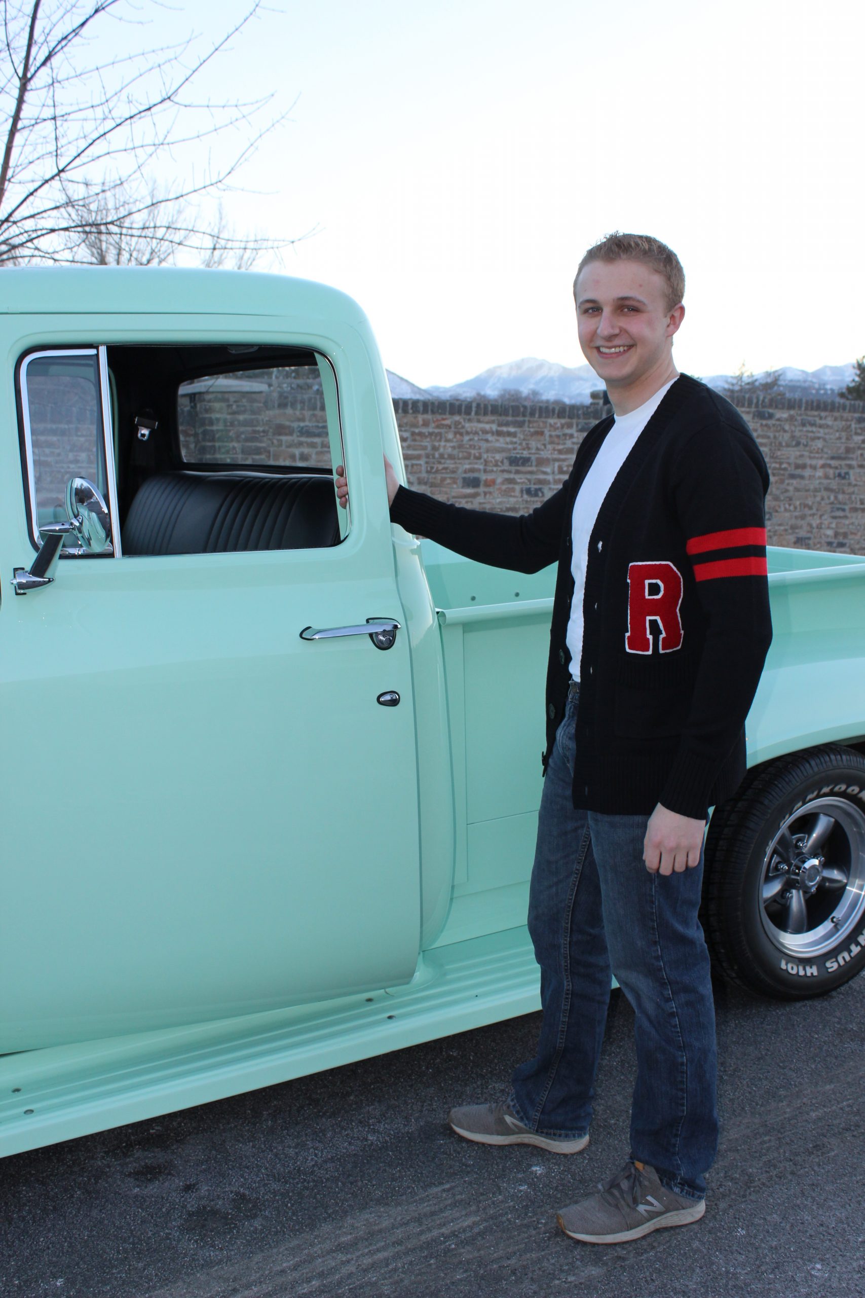 IMG_5030 Black R mens sweater